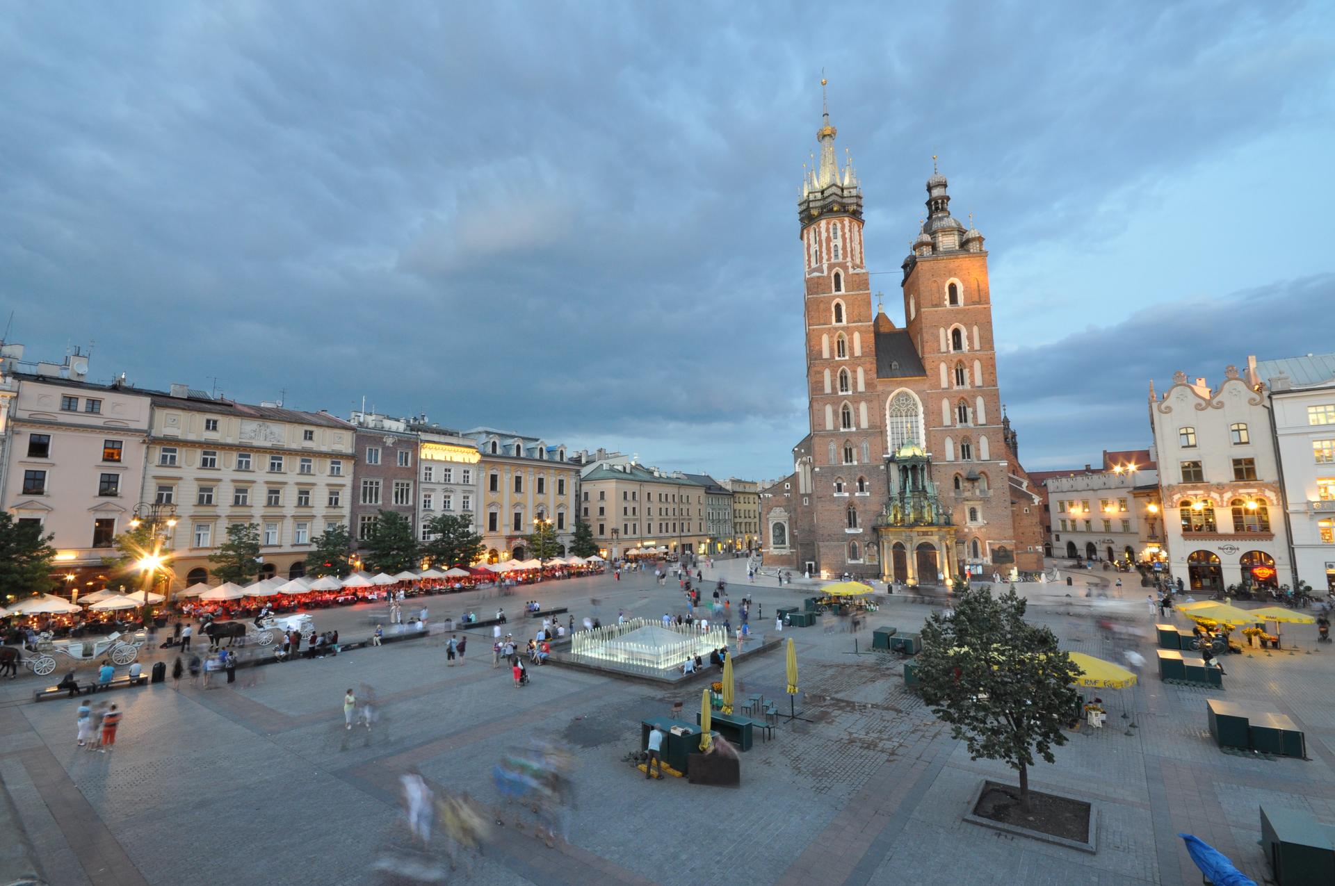 Kraków – private chauffeur service by Top Chauffeur